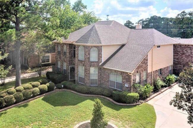 Foto del edificio - 17319 Jackson Pines Dr