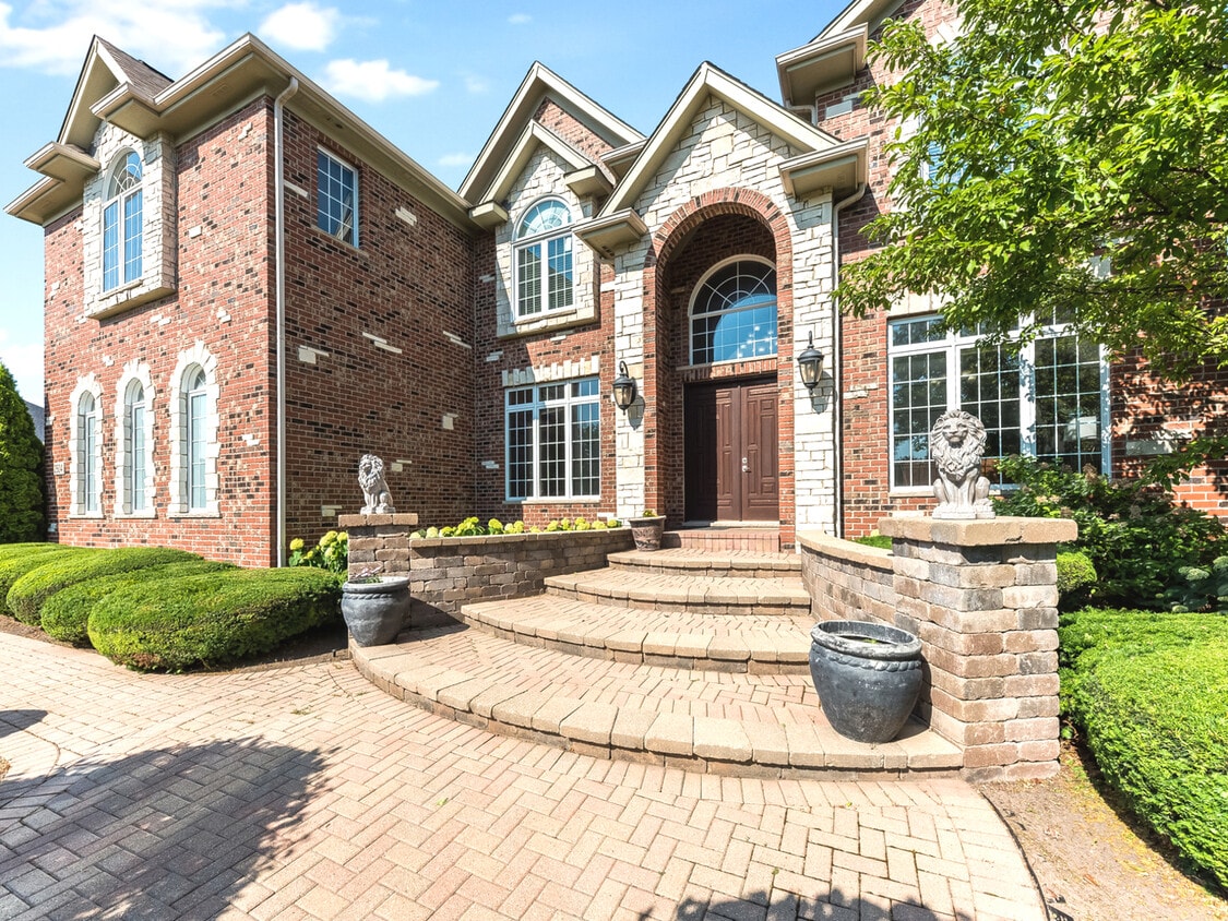 Foto principal - 2504 Skylane Dr