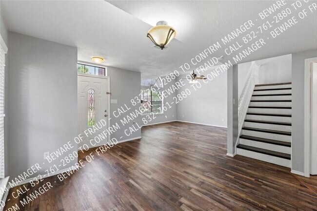 Foto del edificio - 473 Leisure Ln