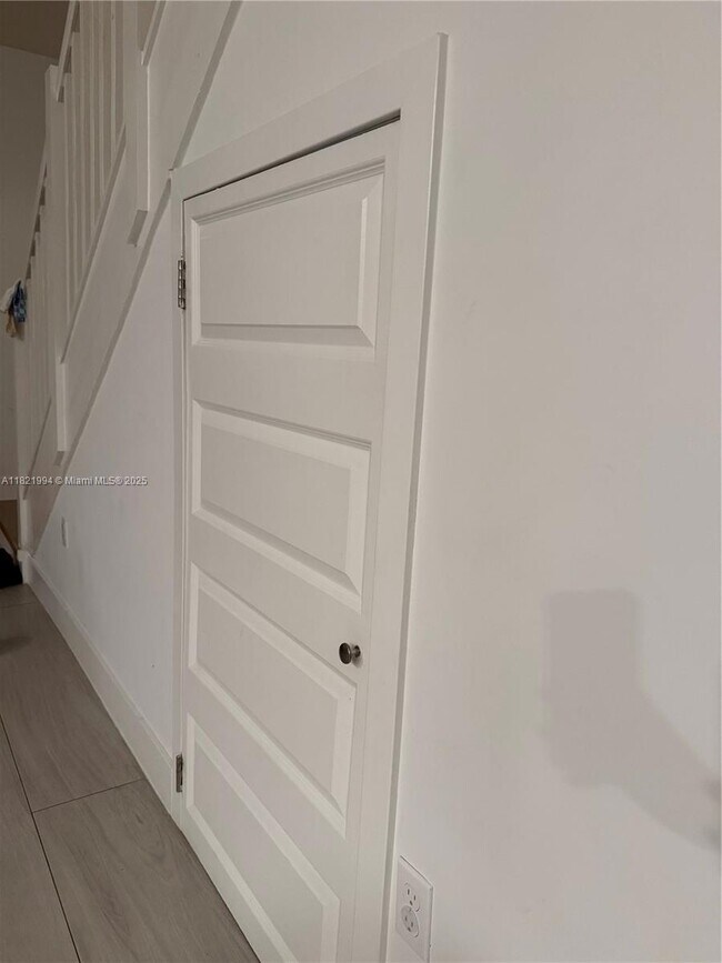 Foto del edificio - 10407 NW 82nd St