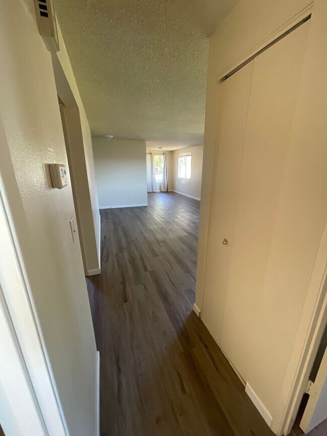 Foto del edificio - 780 W Airway Rd