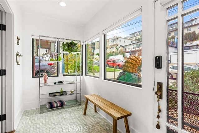 Foto del edificio - 3436 S Kerckhoff Ave