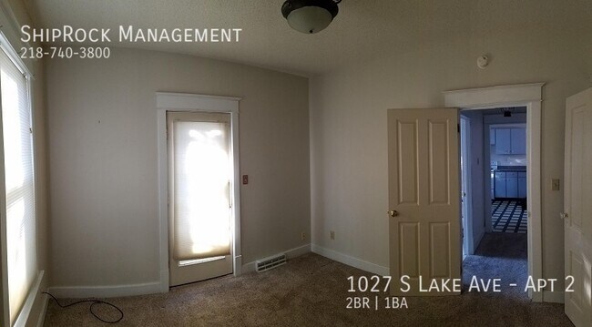 Building Photo - 1027 S Lake Ave