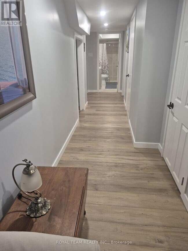 Photo du bâtiment - 996 Robinson St