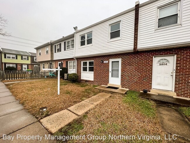 Building Photo - 3 br, 2.5 bath House - 2506 Sedgewick Pl.