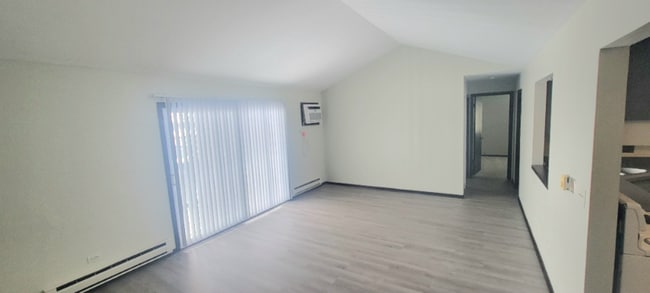 Building Photo - 1023 Shagbark Ct