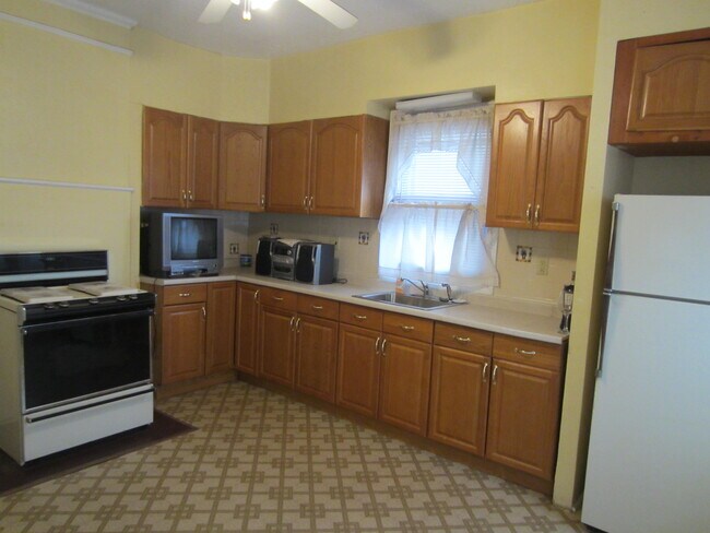 Foto del edificio - 899 S 18th St