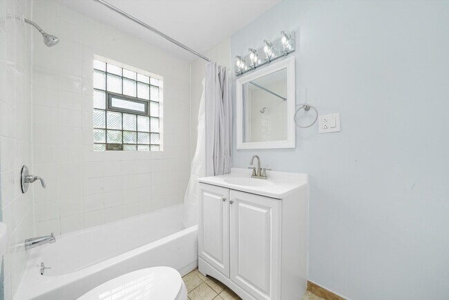 Foto del edificio - 420 Prospect Blvd