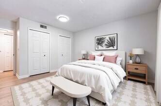Interior Photo - Lochwood Aparatments