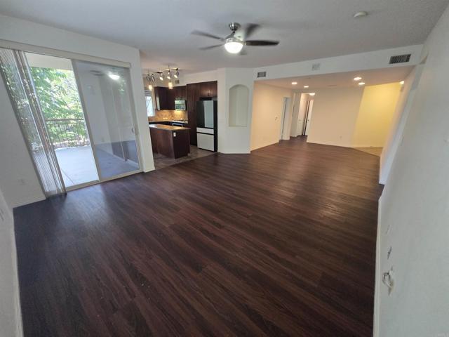 Foto del edificio - 8233 Station Village Ln