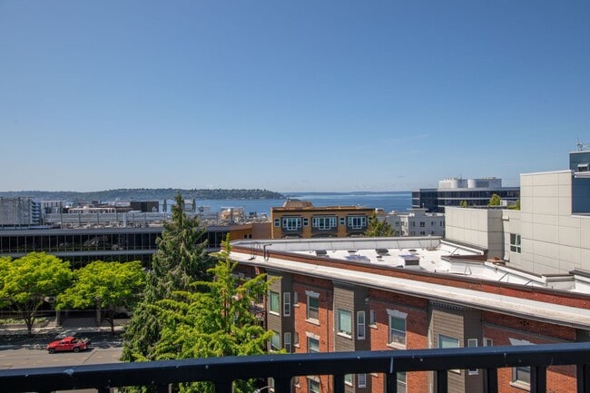 Matae Condominiums - Lower Queen Anne/Bell... - Matae Condominiums - Lower Queen Anne/Bell...