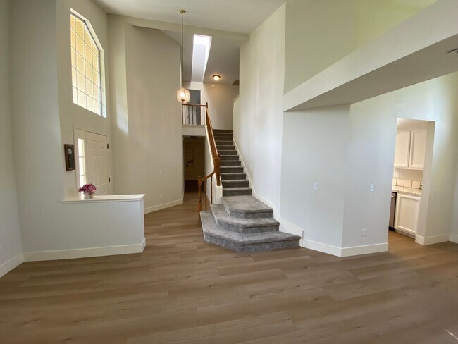 Building Photo - Gorgeous Home With Multiple Living Rooms, Two Primary Suites, Fruit Trees, And More!