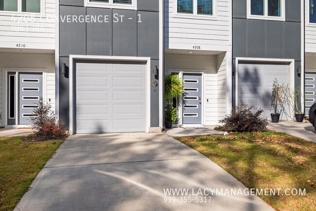 Building Photo - 4208 Convergence St