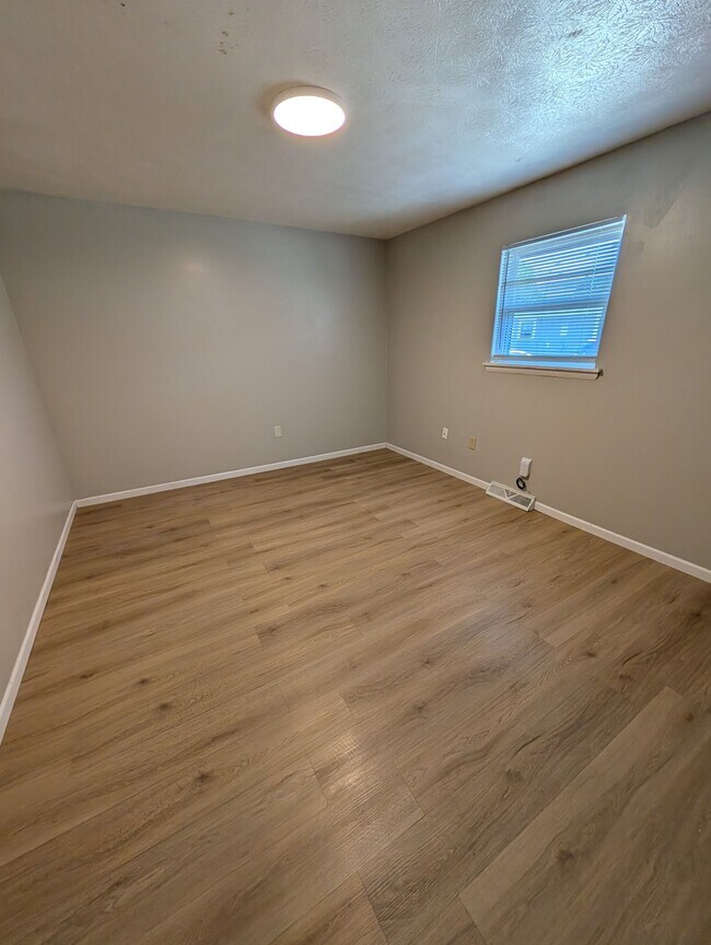 Foto del edificio - 2034 S Barcliff Ave