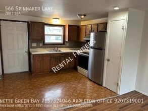 Building Photo - 566 Spinnaker Ln