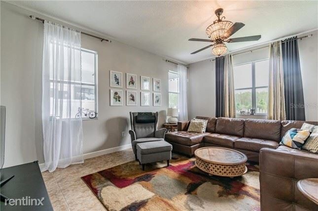Foto del edificio - 4 br, 3 bath House - 3862 Round Table Ct