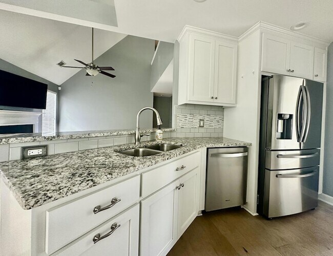 Foto del edificio - 1178 Pittsford Cir