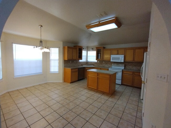 Foto del edificio - 4408 Boots Dr