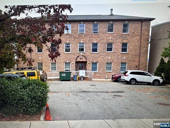 Photo - 37 Bergen Blvd Apartment
