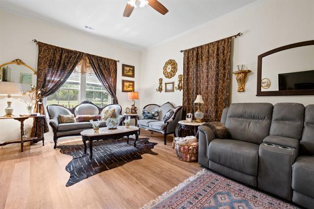 Building Photo - 809 SW 5th Ave