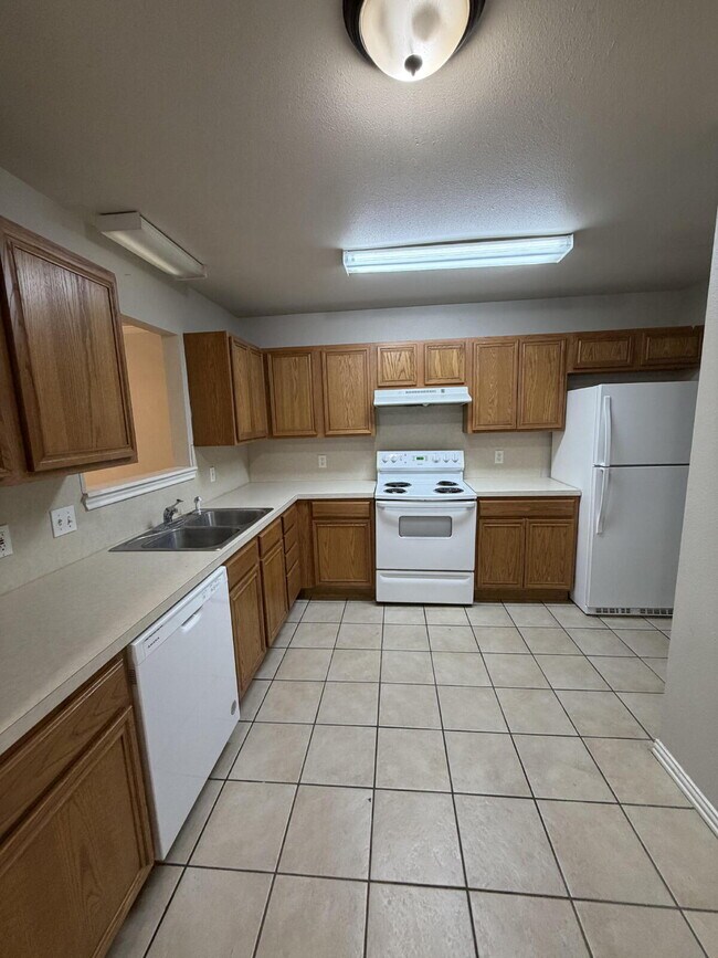 Foto del edificio - Wonderful 3/3/2 Duplex in North Lubbock!