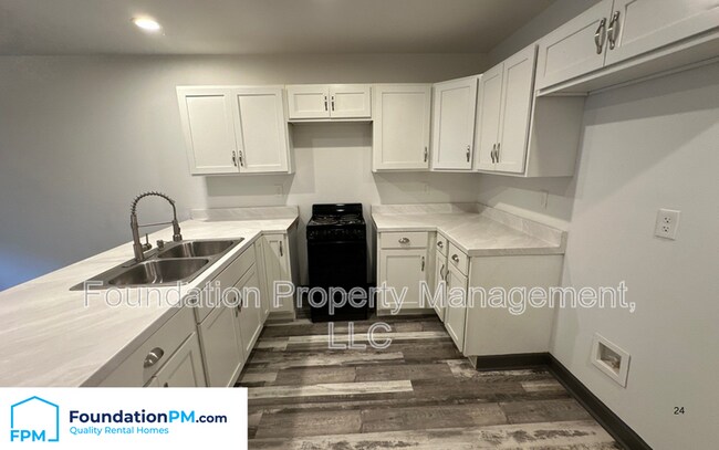 Foto del edificio - 661 Tillman St