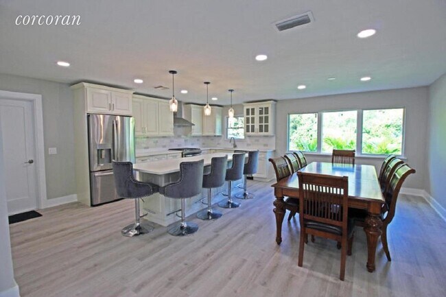 Building Photo - 106 Periwinkle Dr