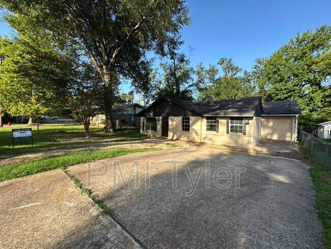 Foto del edificio - 1538 N Hill Ave
