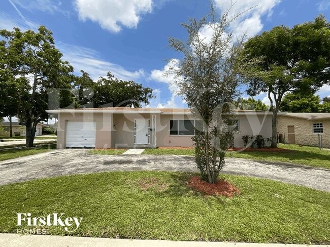 Building Photo - 6621 Pebble Beach