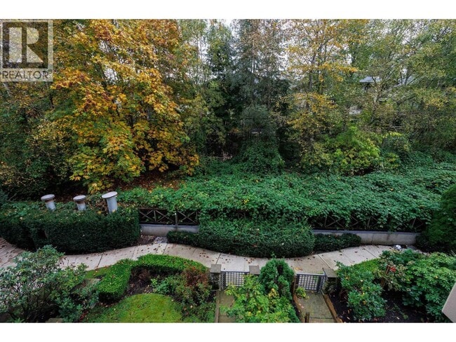 Photo du bâtiment - 3600 Windcrest Dr