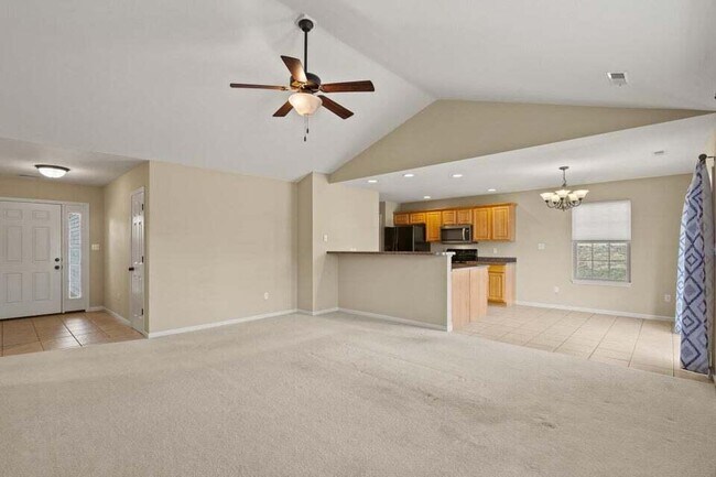 Foto del edificio - 5306 Silver Mill Dr