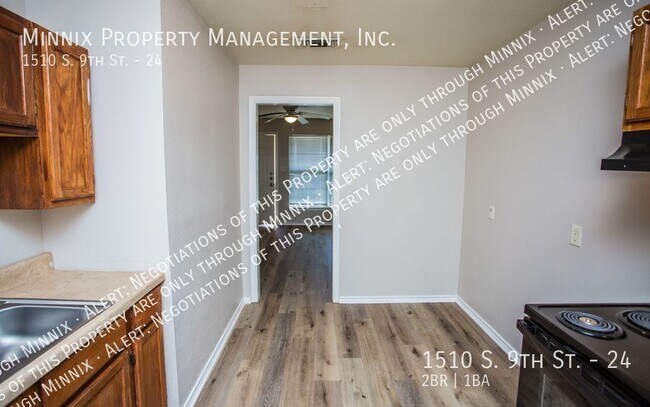 Building Photo - 1510 S. 9th St. Unit 24