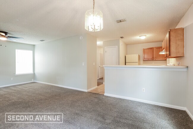 Building Photo - 1531 Brook Forest Dr