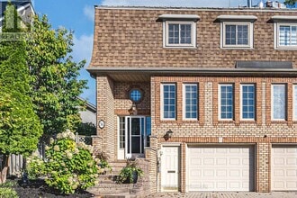 Building Photo - 36 Kempenfelt Dr Building Photo - 36 Kempenfelt Dr