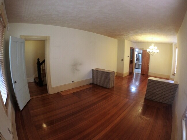Foto del edificio - 14 Reedsdale St