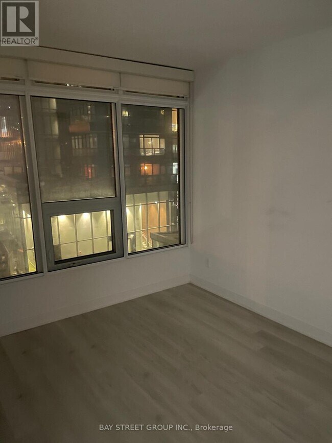 Building Photo - 70 Queens Wharf Rd