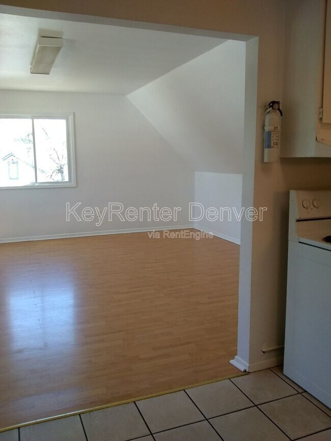 Foto del edificio - 1118 6th St