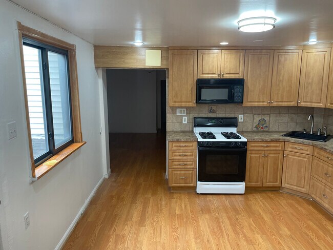 Foto del edificio - 27 Cedar St