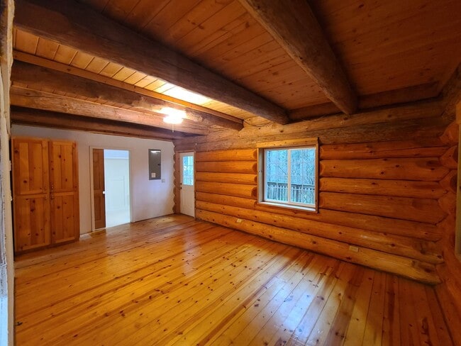 Foto del edificio - Gorgeous 1 Bedroom 2 Bathroom cabin -Camas...