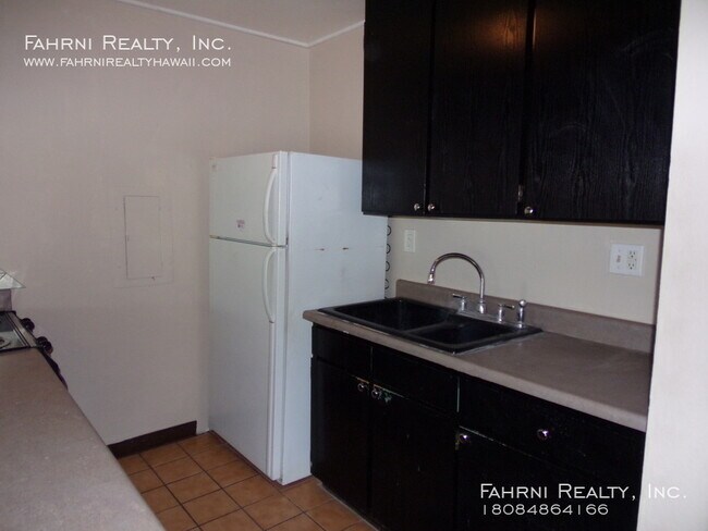 Building Photo - 84-707-707 Kiana Pl