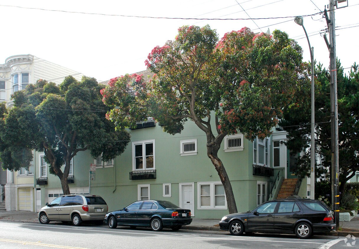 Foto del edificio - 147 Lake St