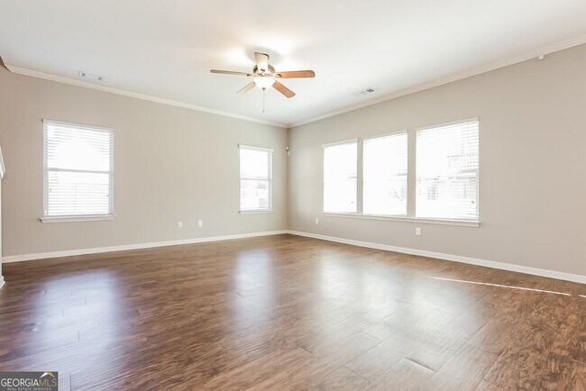 Foto del edificio - 910 Prather Ct SW