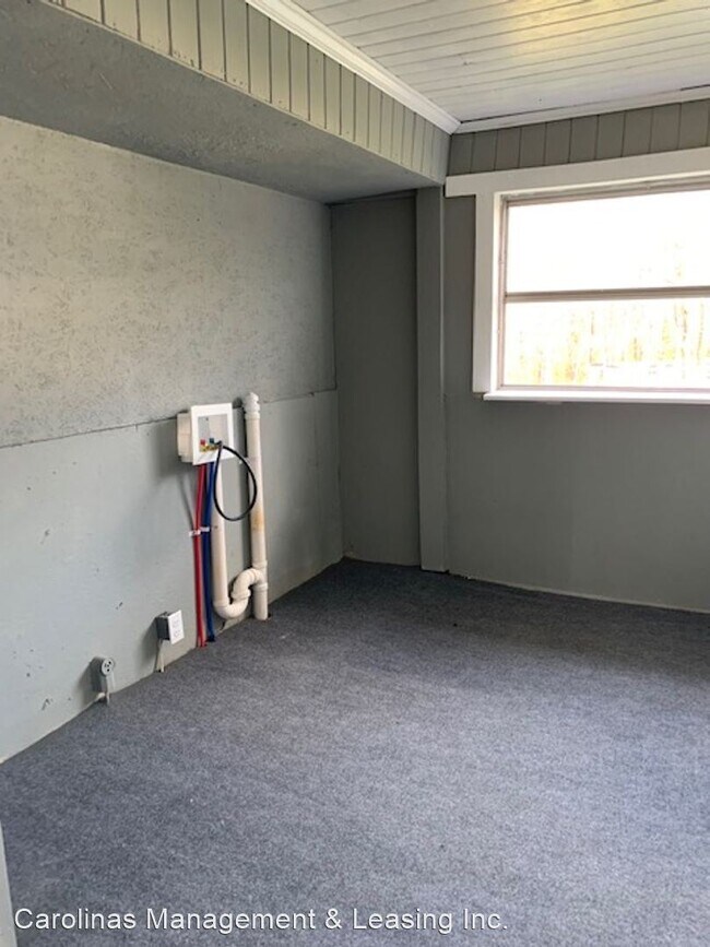 Foto del edificio - 2 br, 1 bath House - 2491 Harris Henrietta Rd