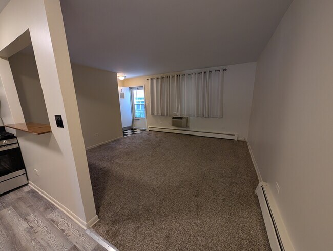 Sala de estar - 924 Warren Ave