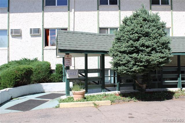 Foto del edificio - 8822 E Florida Ave