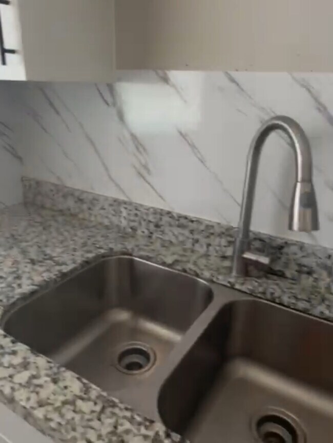 501 SW 15th St Unit 8, Pompano Beach, FL 33060 Apartments in Pompano