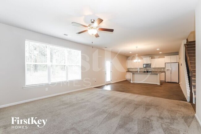 Building Photo - 220 Wellbrook Dr