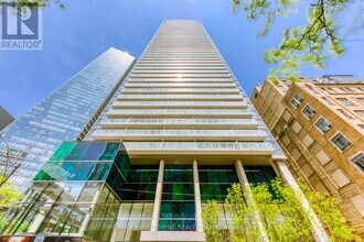 Building Photo - 38-1538 Grenville St