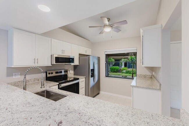 Foto del edificio - 11861 Caraway Ln