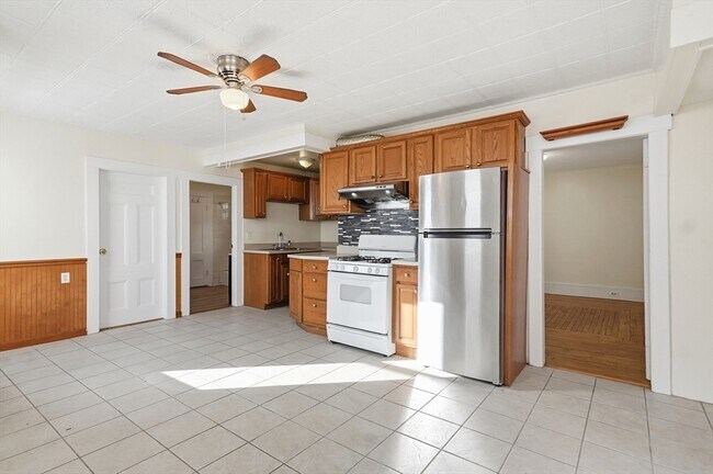 Foto del edificio - 223 School St